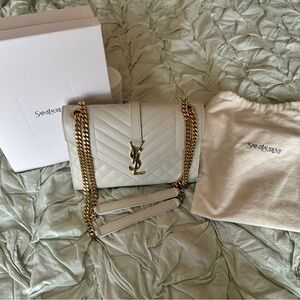 Envelope Medium YSL Shoulder Bag in Grained Leather White Saint Laurent Full Set